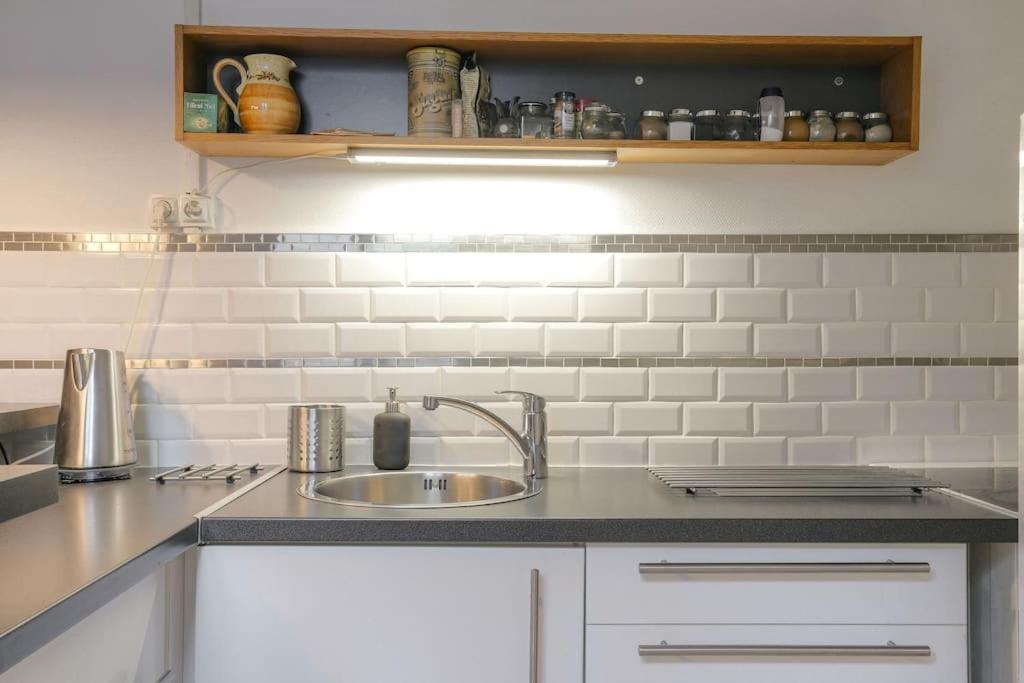 Super Idealement Situe, 6eme Apartamento